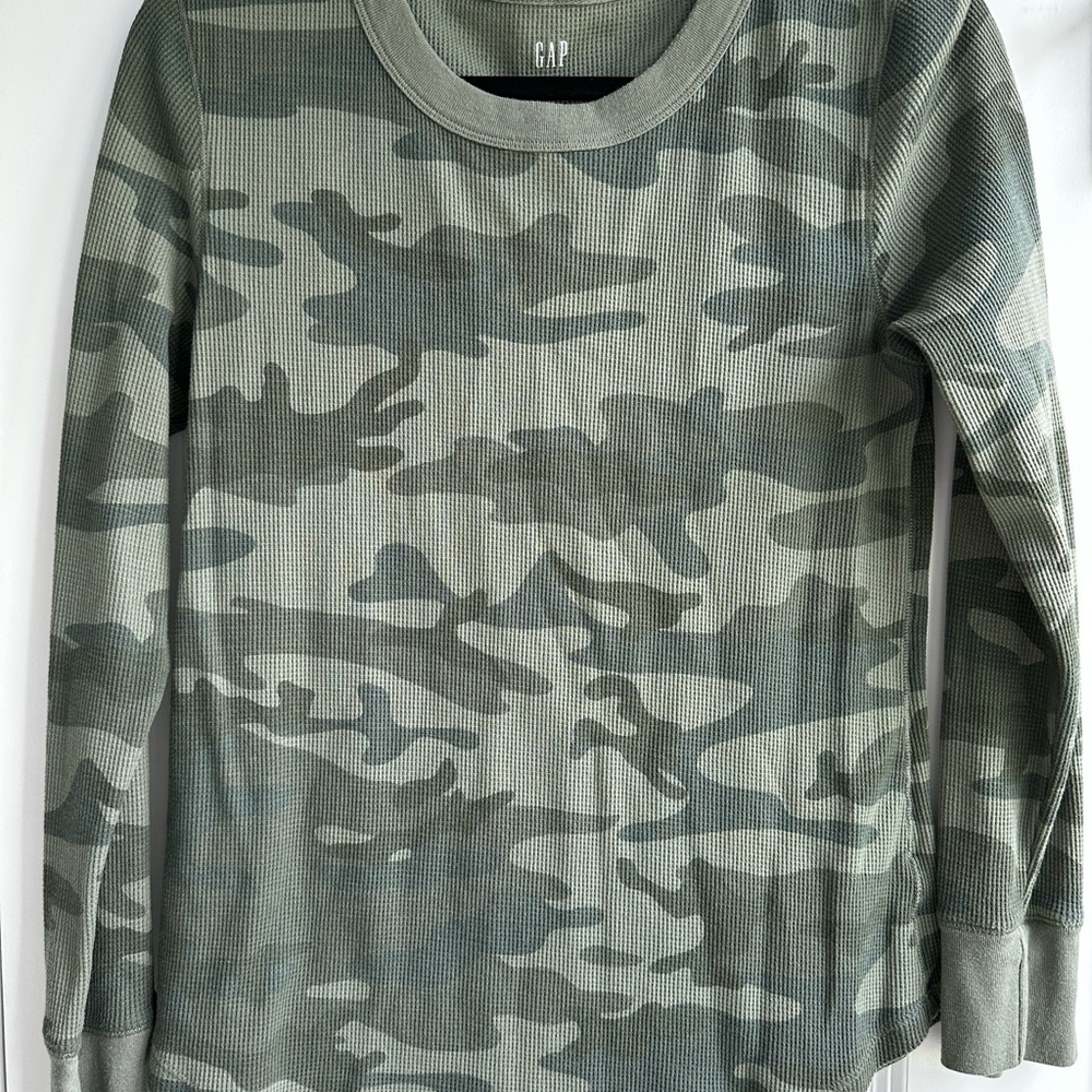 GAP green camo waffle knit